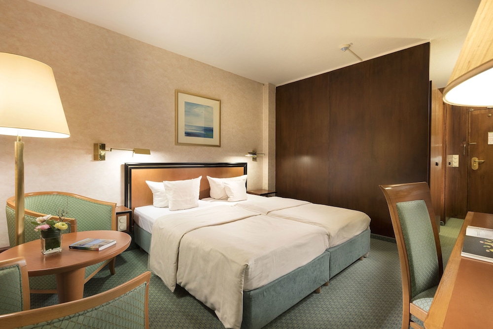 Maritim Seehotel 25/74