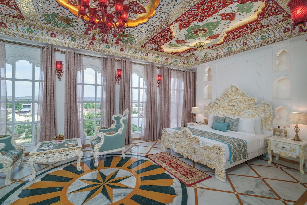 Maharaja, Suite, Hot Tub