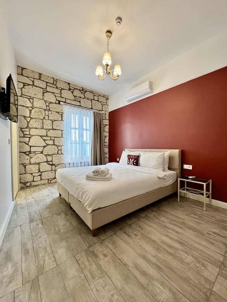 Sultys Alacati 19/50