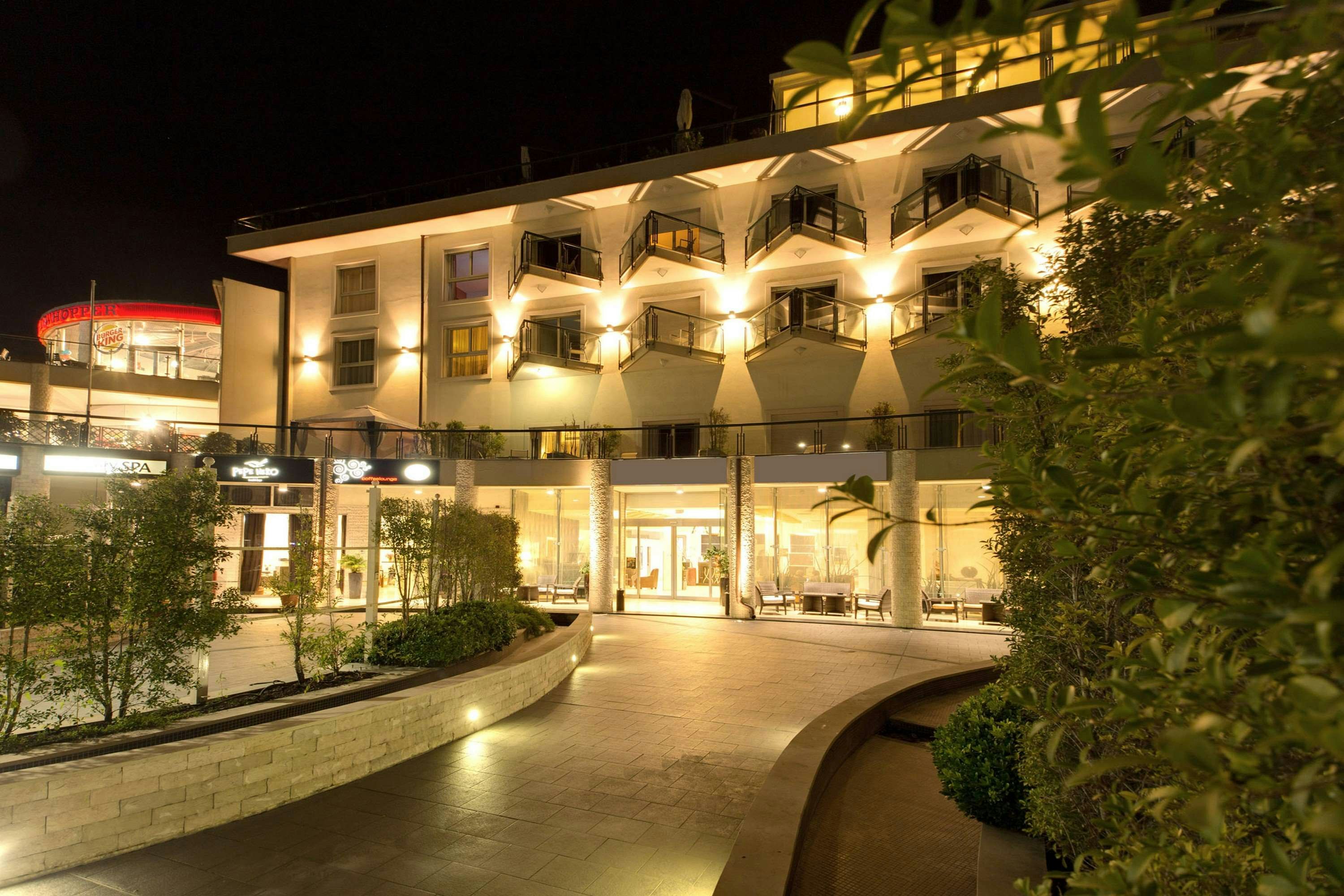 Plaza Hotel Catania 5/81