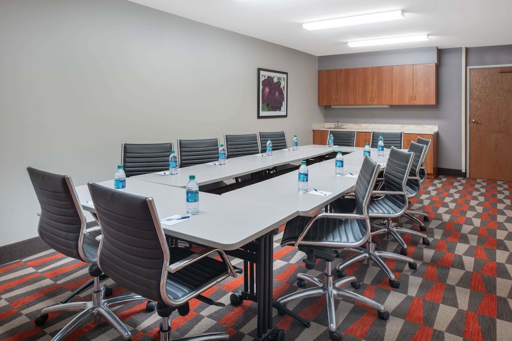 Microtel Inn Suites By Wyndham Springfield 31/36