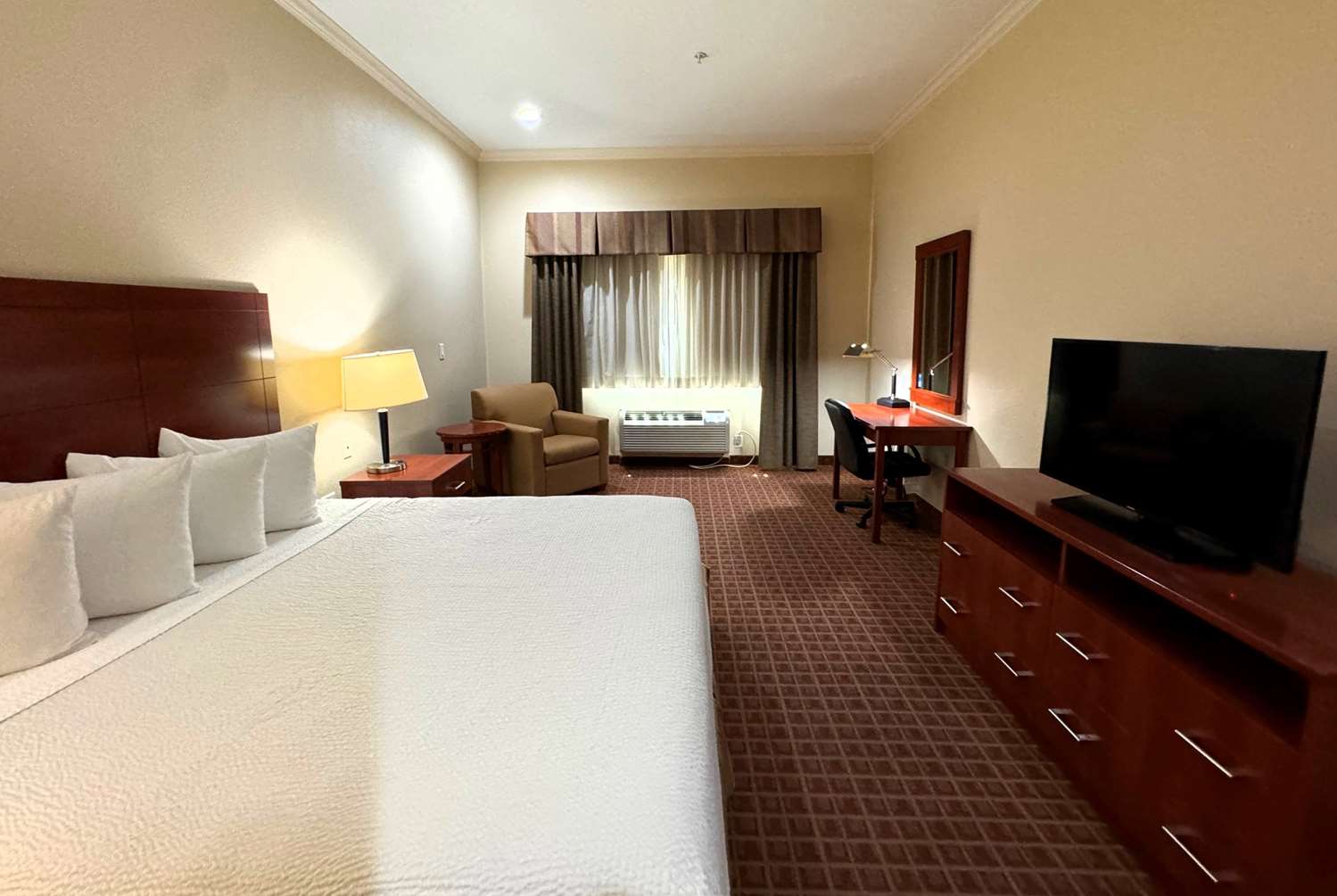 Ramada By Wyndham College Station 20/55