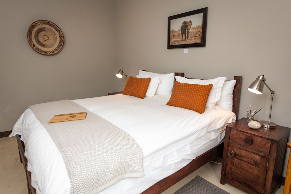 Nyaleti Lodge 18/47