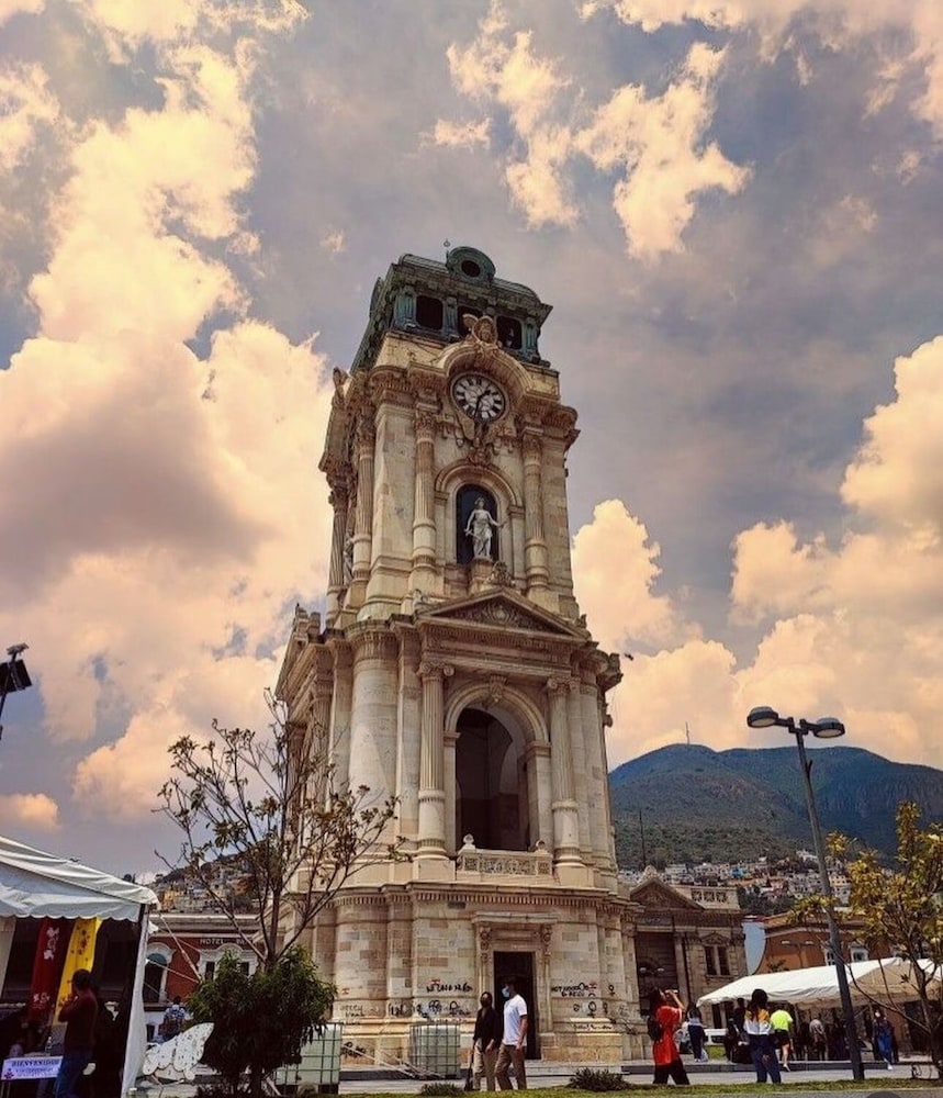 Hotel Mision Express Pachuca 4/36
