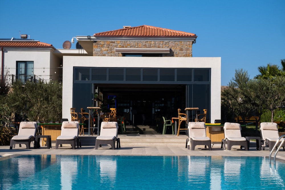 Kotinos Beach Hotel 5/47