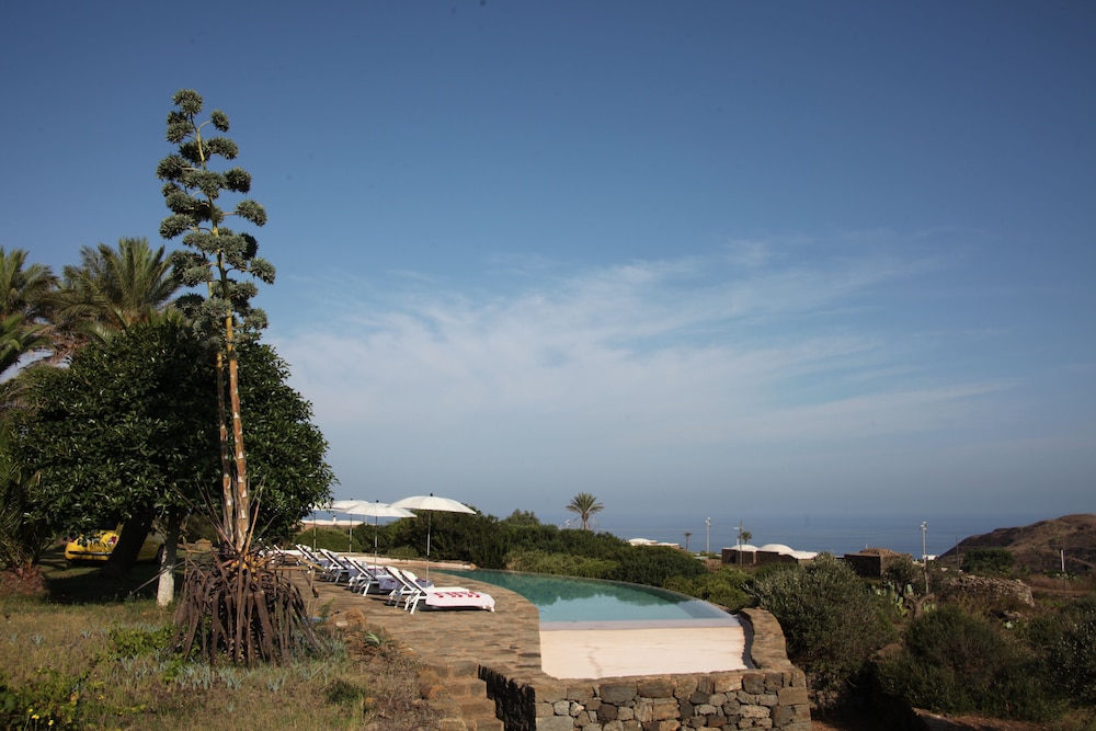 Zubebi Resort 36/50