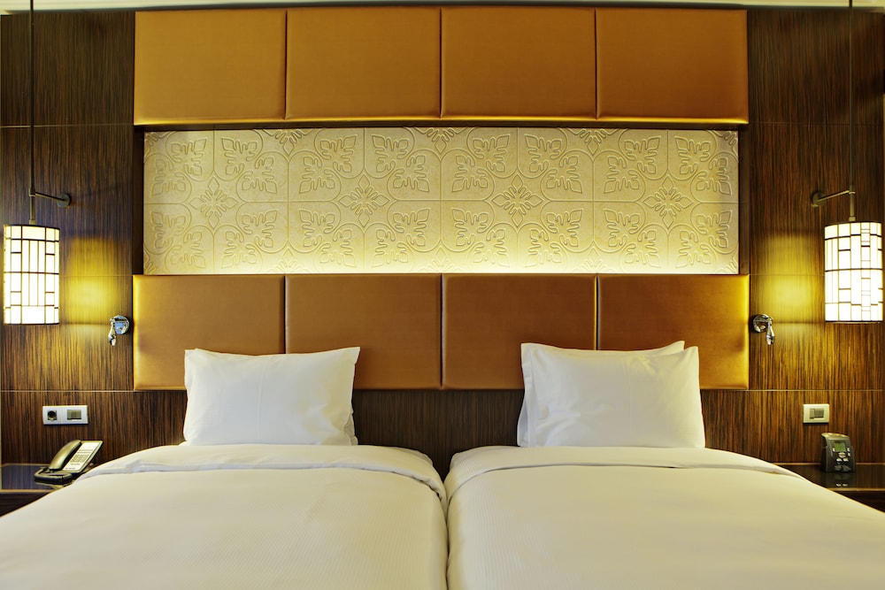 Hilton Baku 11/64