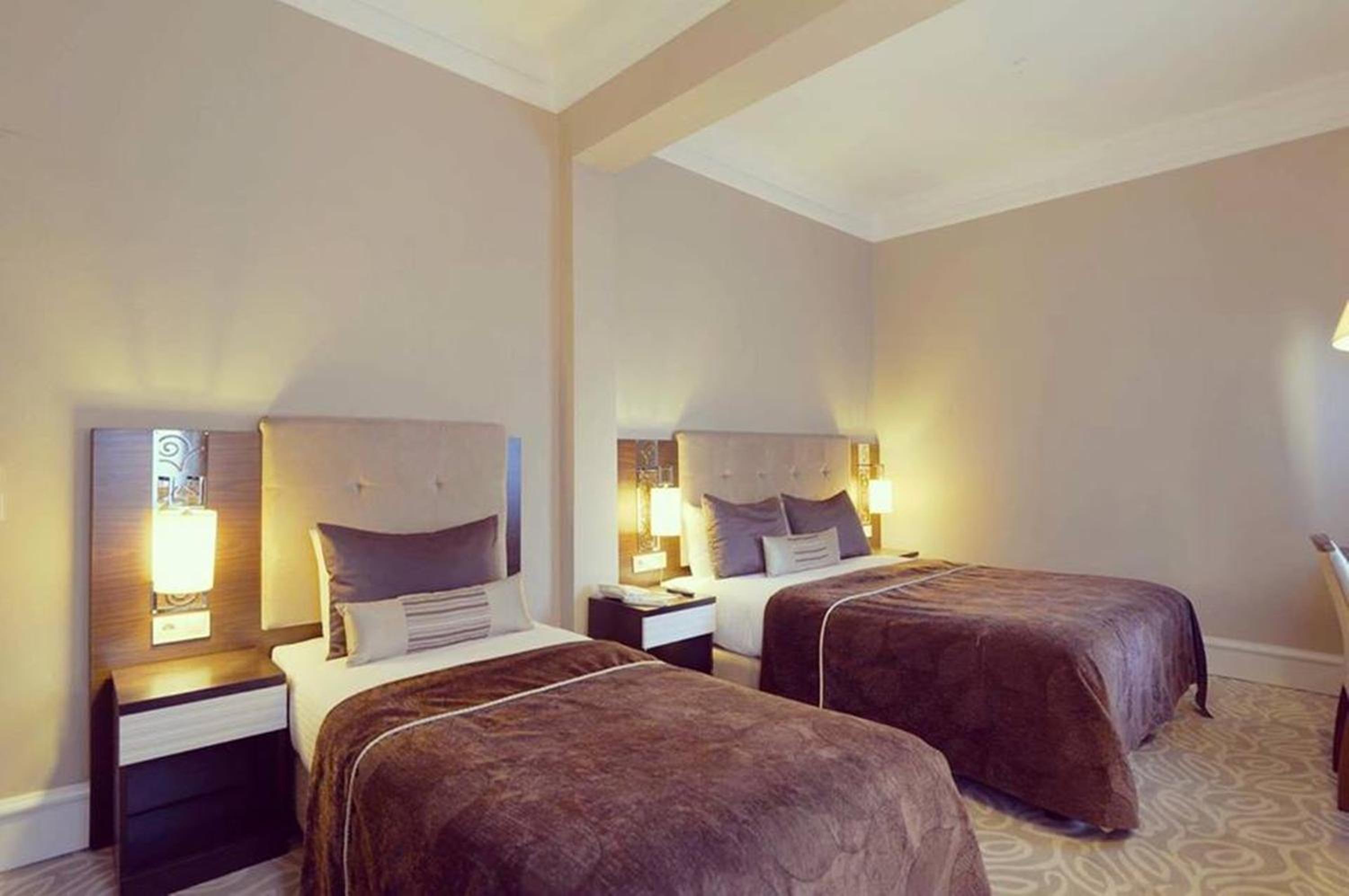 غرفة ثلاثية بسرير مزدوج وسرير فردي، City Center Hotel Taksim 3/6