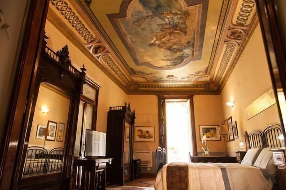B&B Palazzo Melluso 12/39
