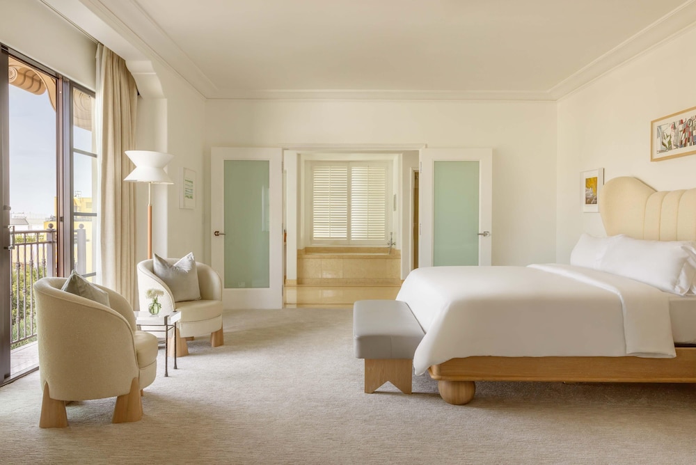 Hollywood, Suite, King Bed، The Maybourne Beverly Hills 3/5