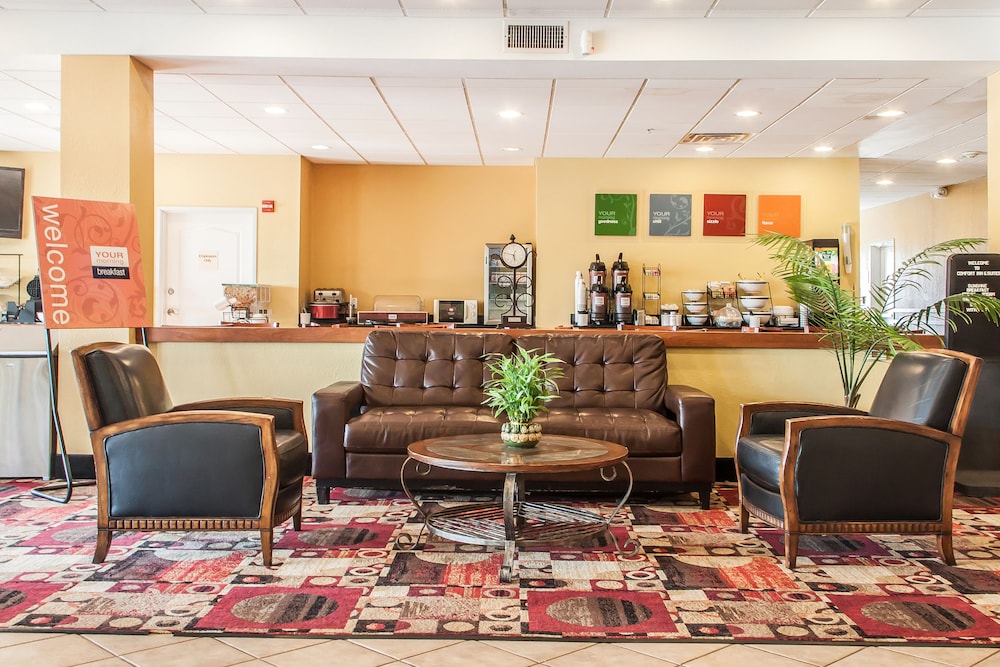 Comfort Inn & Suites Elk City South 29/37