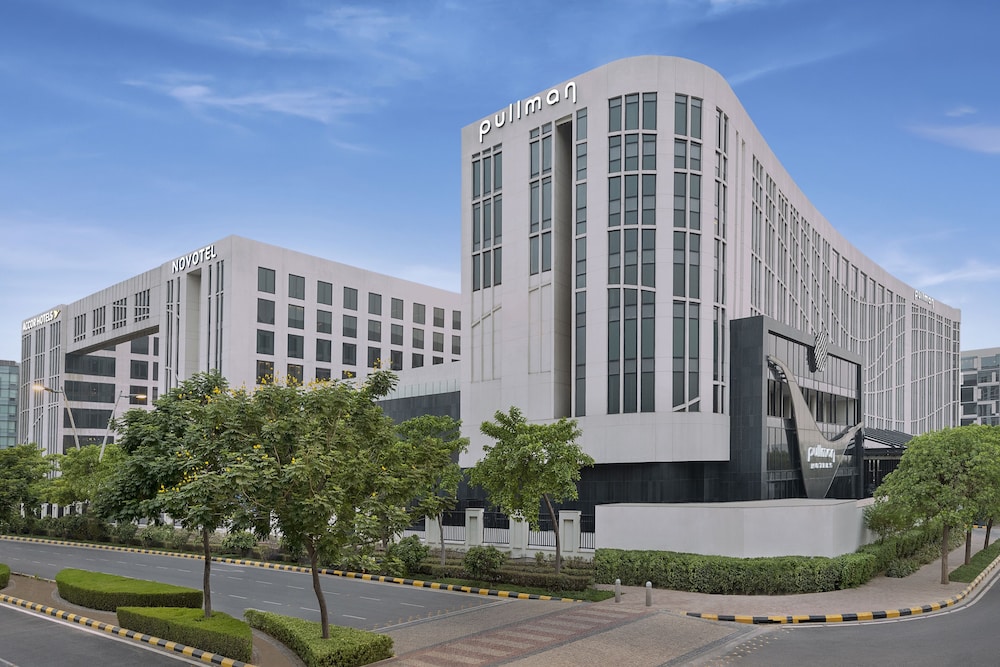 Pullman New Delhi Aerocity 39/47