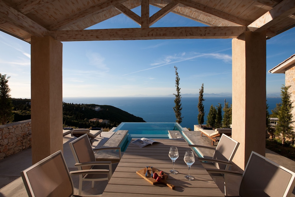 Ionian Horizon Villas 32/56