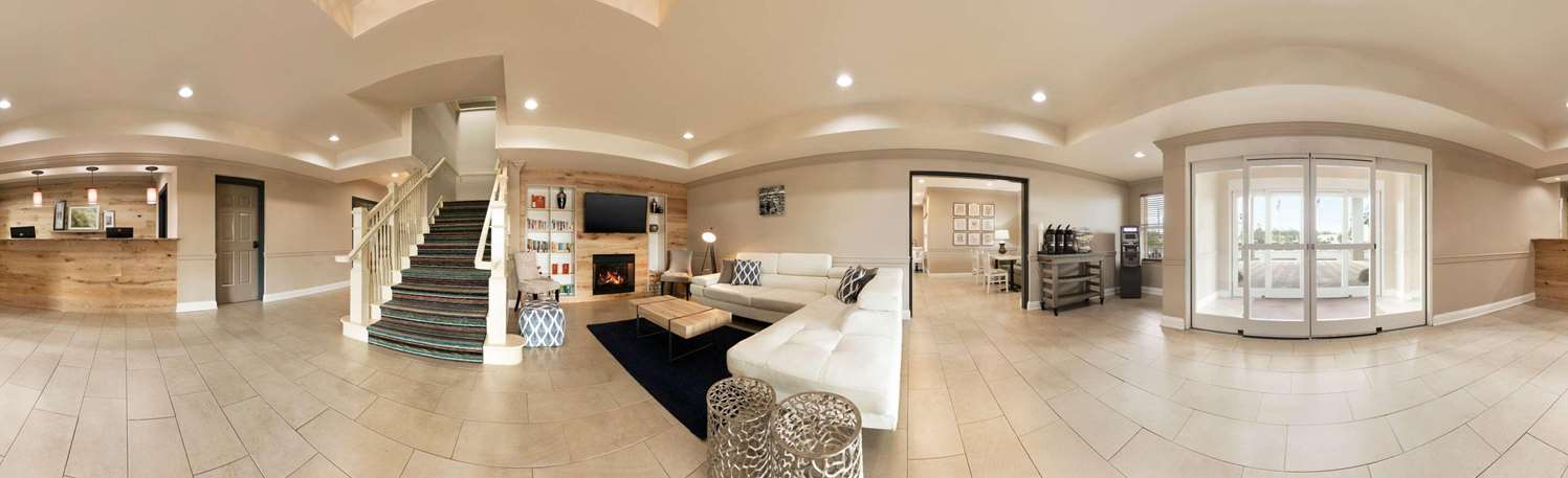 Country Inn and Suites by Radisson Tampa Airport North FL 10/48