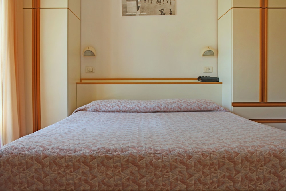 Hotel Silvia 5/36