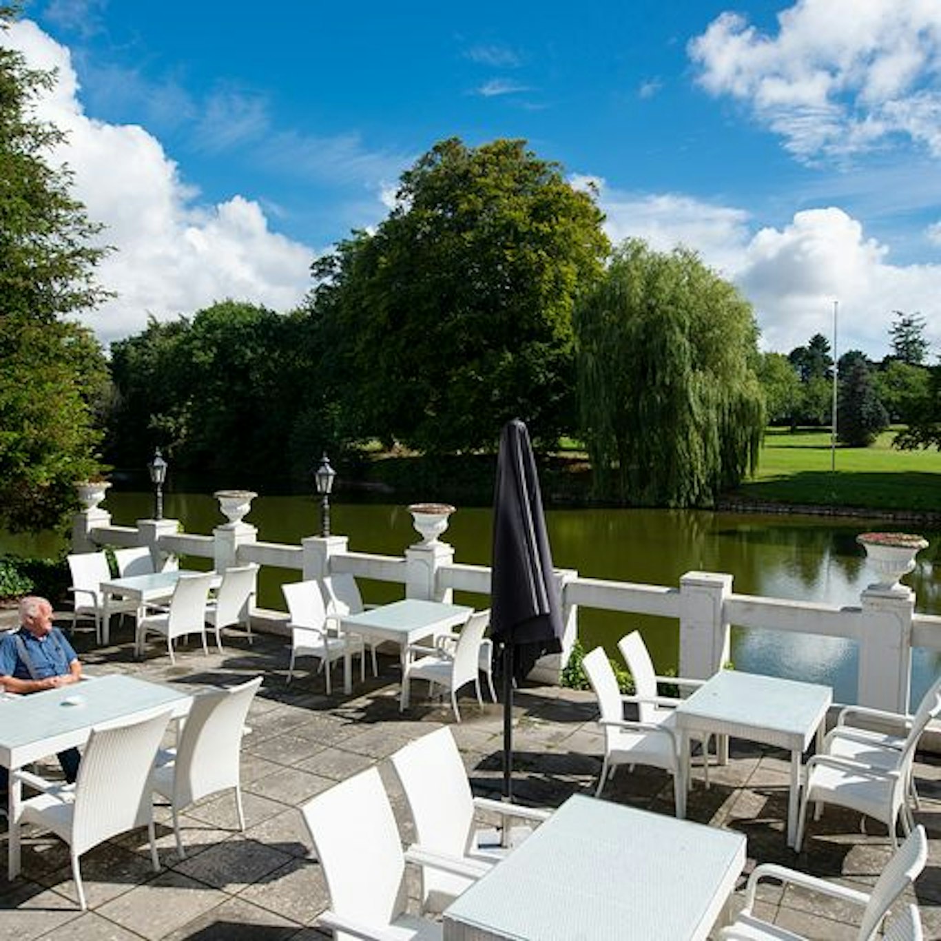 Hvedholm Slotshotel 28/32