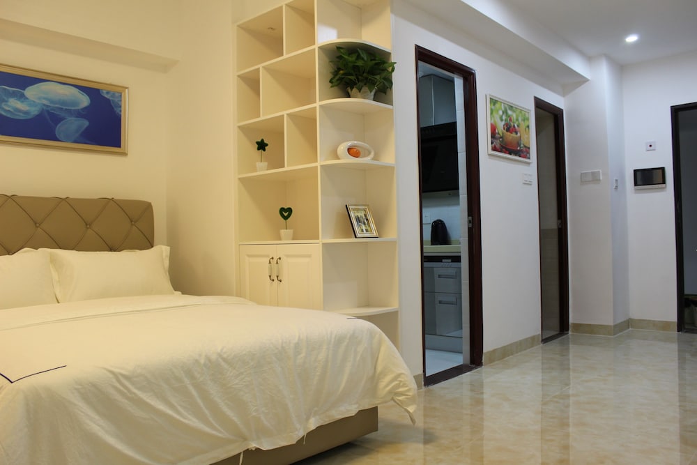 Deluxe, 2 Double Beds, Balcony