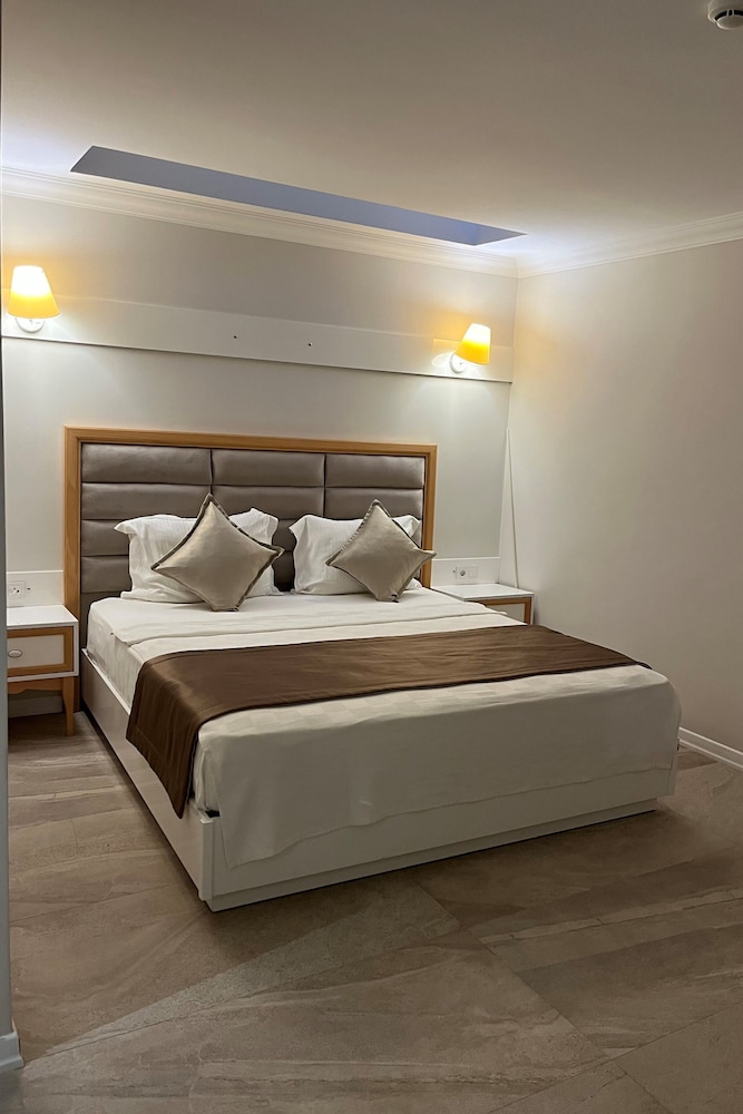 As Hotel Cesme 22/50