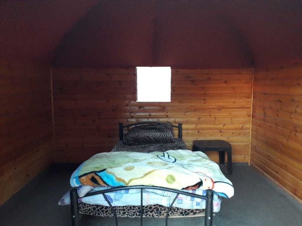 Desert Lovers Camp 10/48