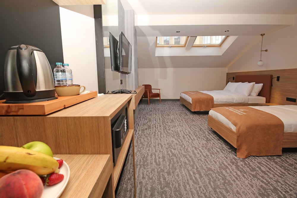 Inanlar City Hotel 33/46