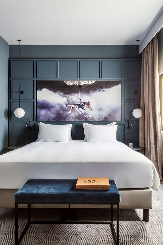 RADISSON BLU MADRID PRADO 32/74