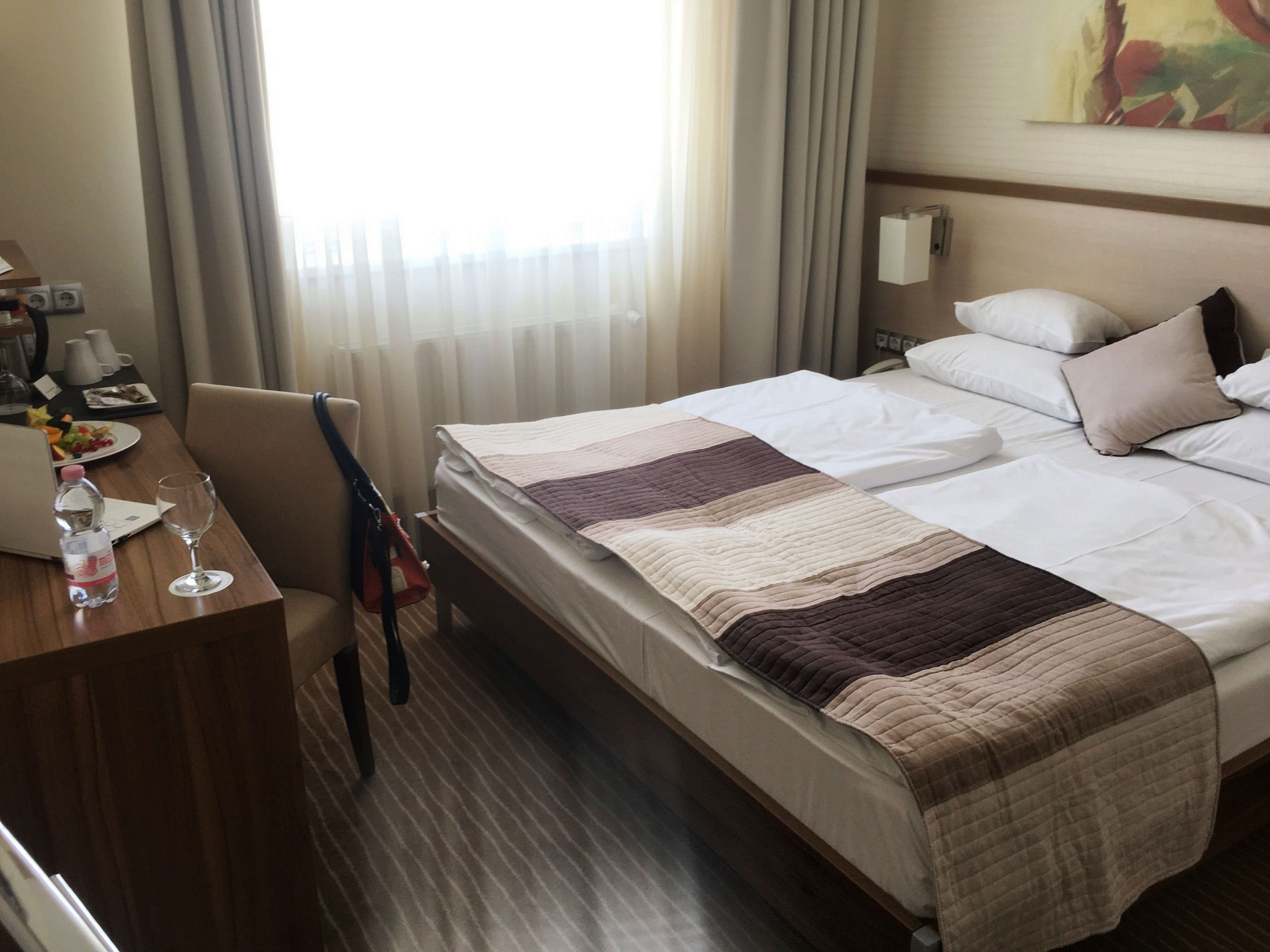 Hotel Famulus 8/18
