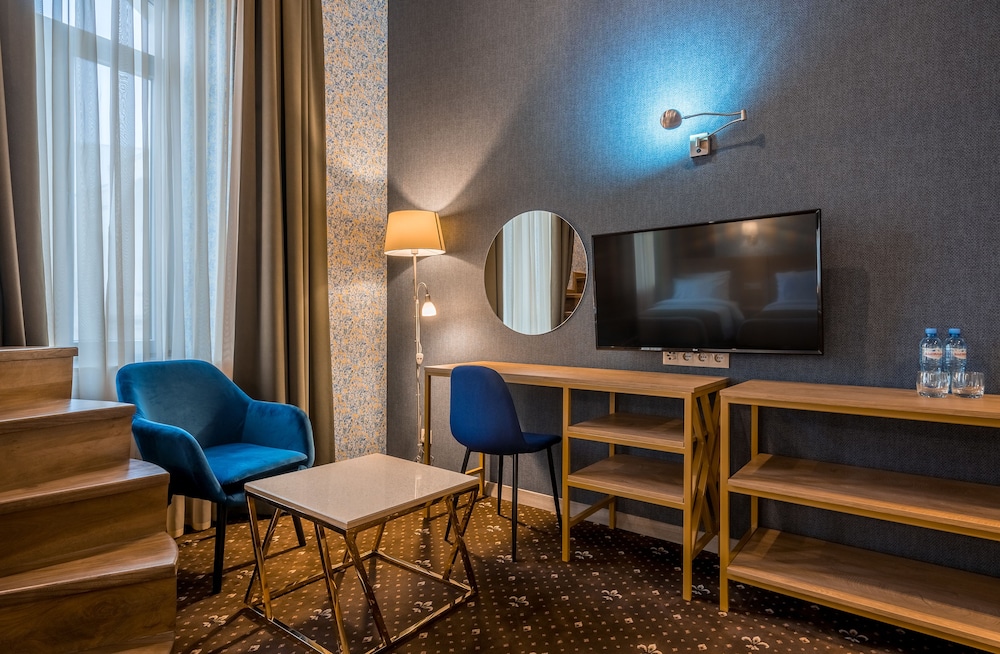 Hotel Gladius inn 60/63