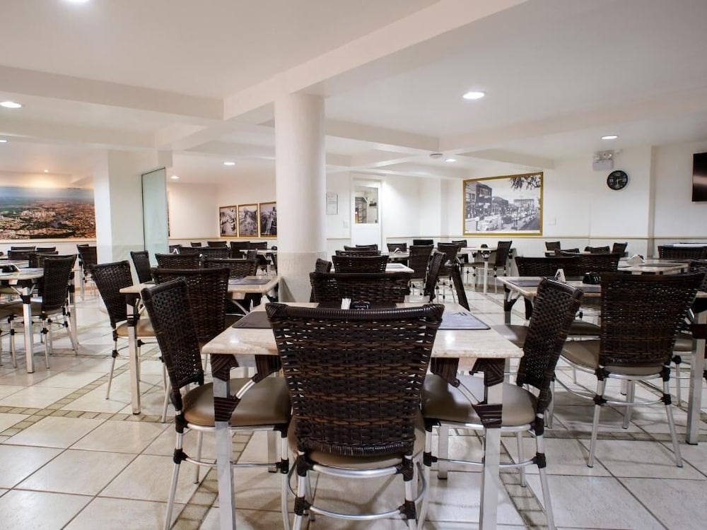 Cedro Hotel 60/68