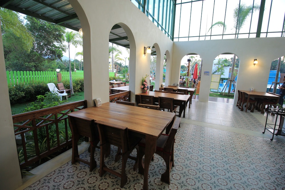 IP Plus Resort Chanthaburia - Halal Hotel 47/65