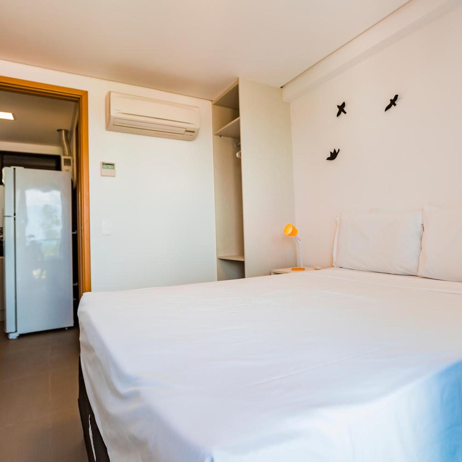 1 BEDROOM, APARTMENT, SOFA