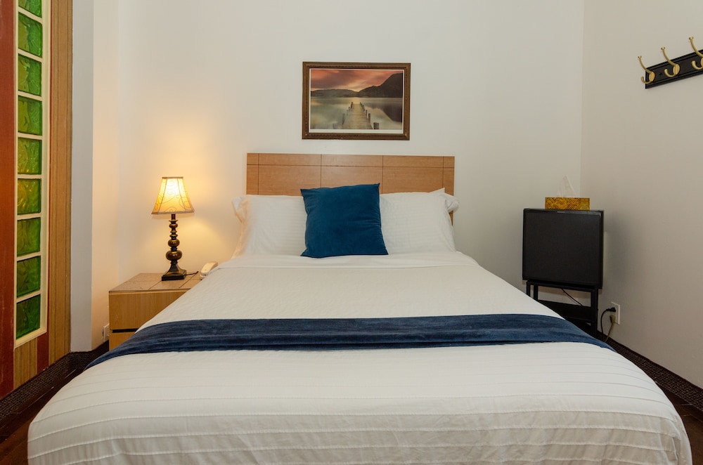 Hotel Dorion 9/50