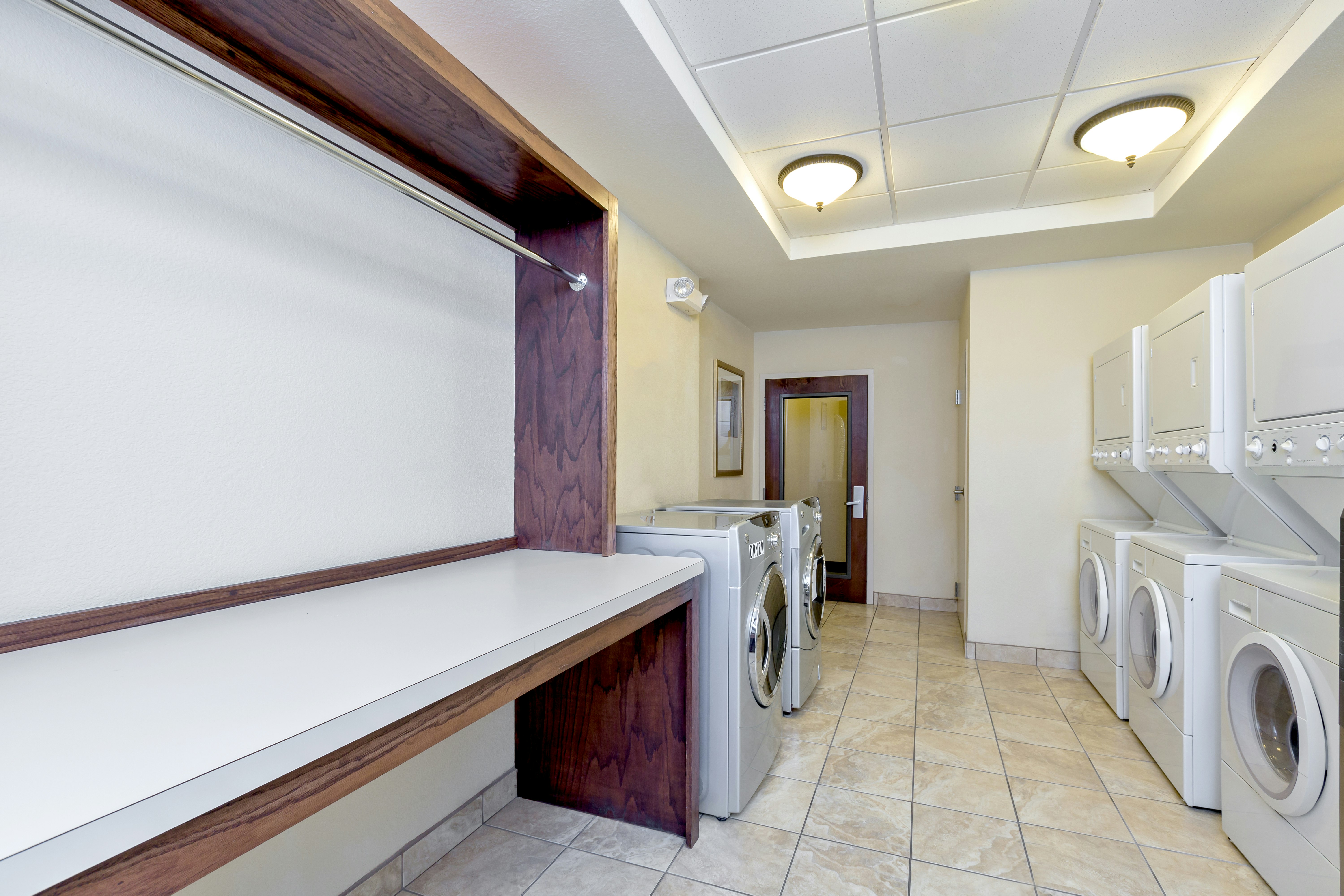 Staybridge Suites Mcallen 12/52
