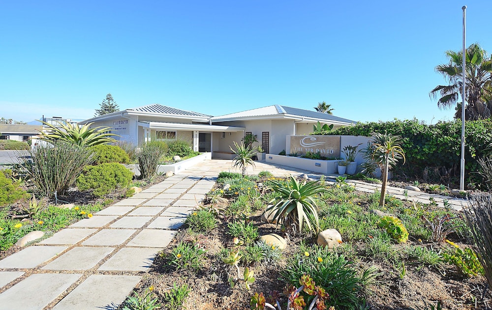 The Sir David Boutique Guest House 3/50