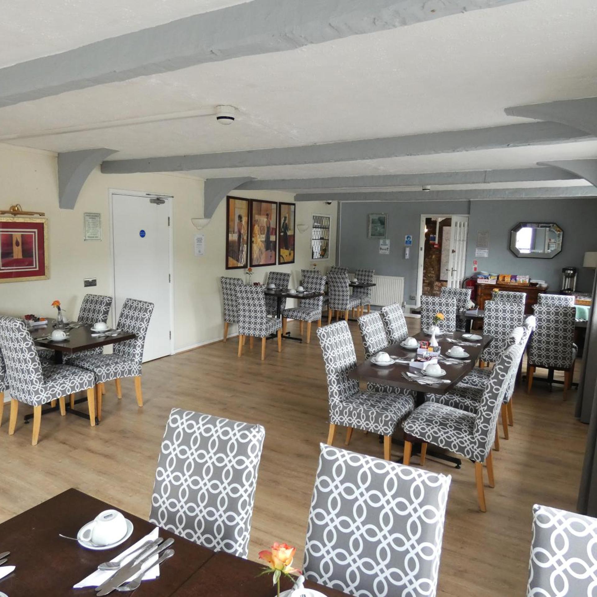 The Riverside Hotel 24/31