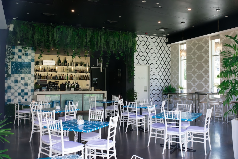 Sfera S Park Suites Convention Centre 55/65