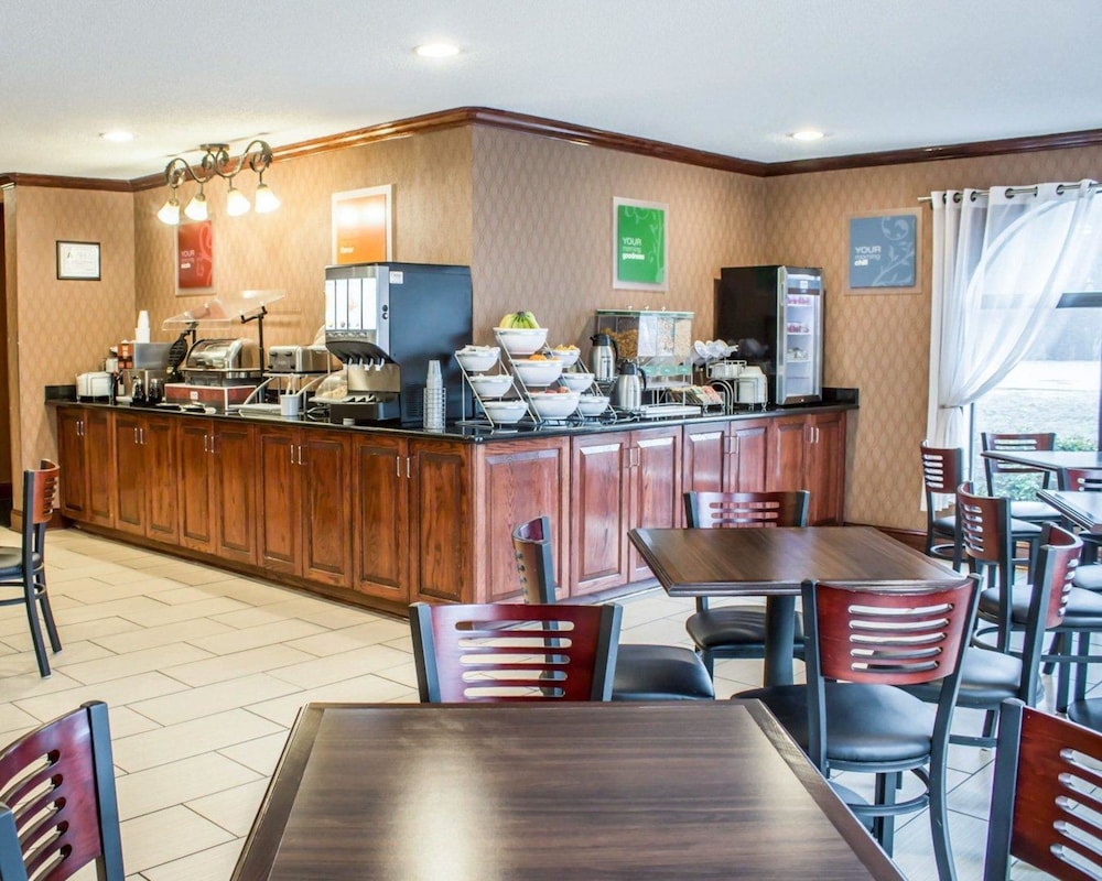 Comfort Inn Fayetteville I-95 31/33