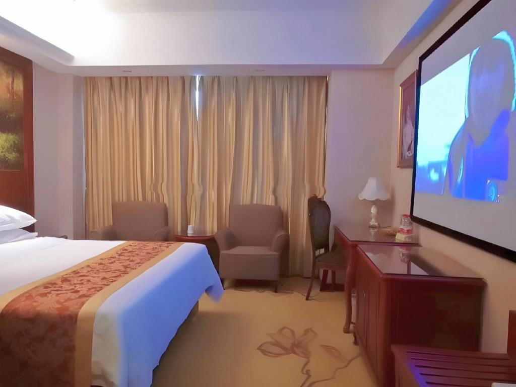 Vienna International Hotel (Shanghai Nanqiao) 29/41