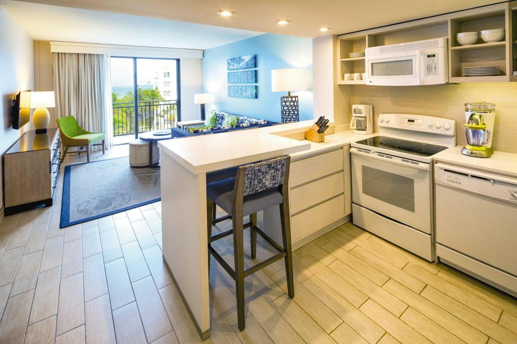 1 BEDROOM, DELUXE