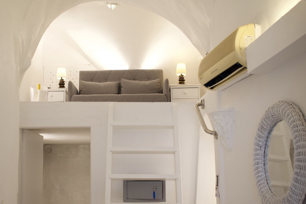 Aeolos Art and Eco Suites - Adults Only 86/109