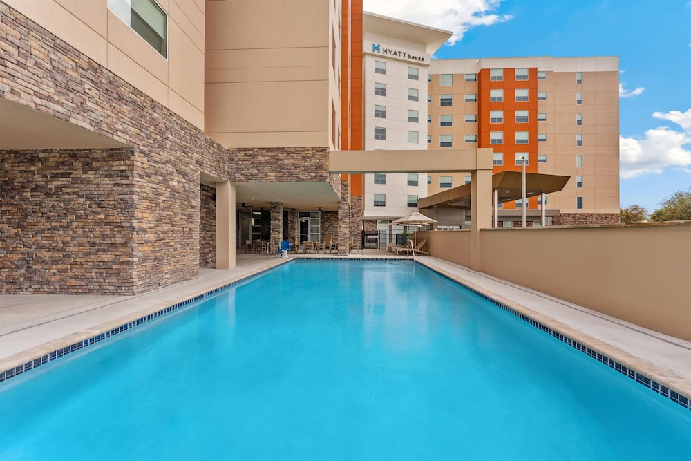 Hyatt House Orlando International Drive 56/60