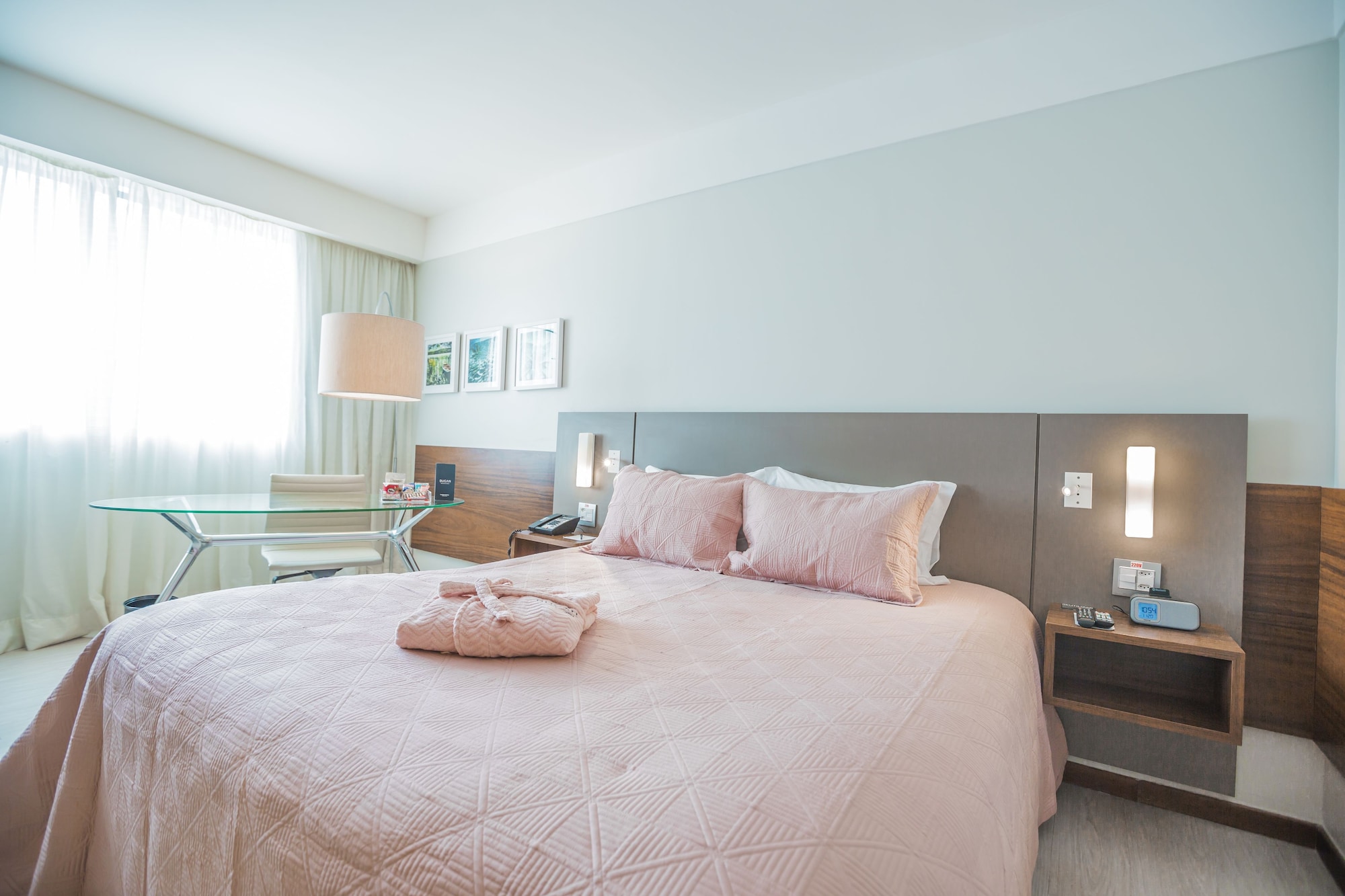 EXECUTIVE, SUITE, DOUBLE BED