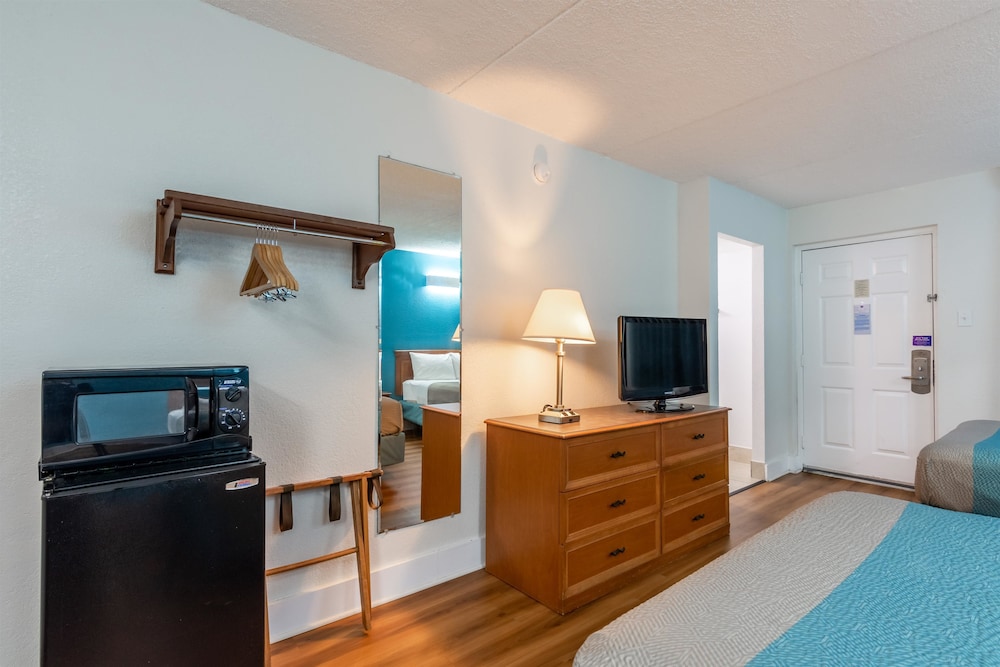 Motel6 North Little Rock, AR - McCain 41/56