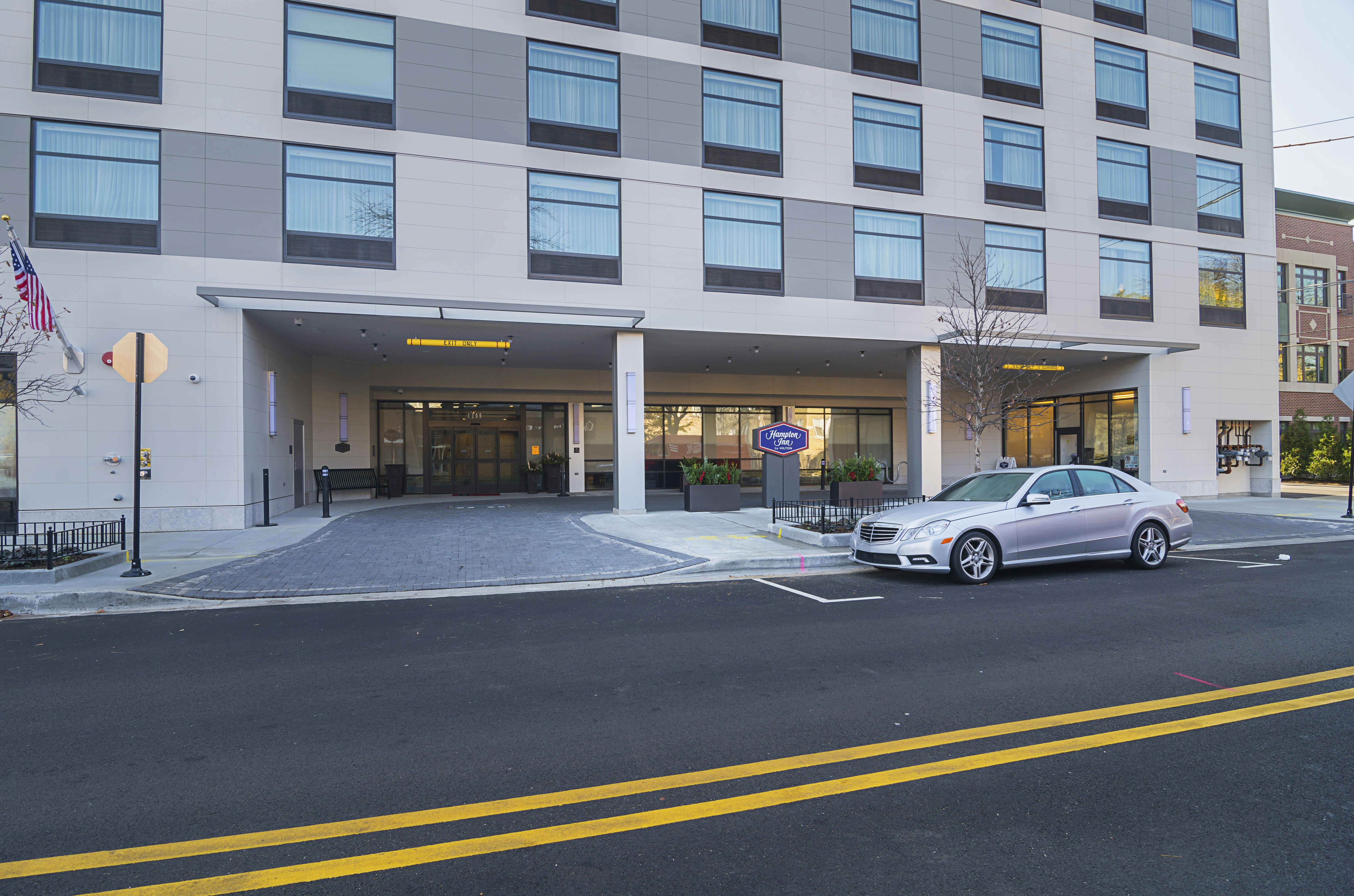 Hampton Inn Chicago North/Loyola Station 66/71
