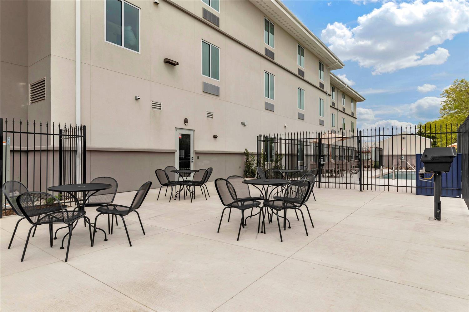Mainstay Suites Lancaster Dallas South 2/37
