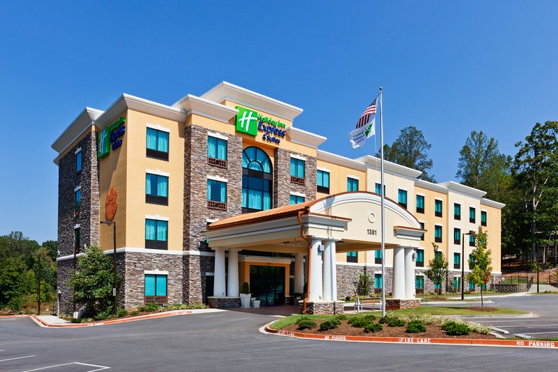 Holiday Inn Express & Suites Clemson - Univ Area 76/82
