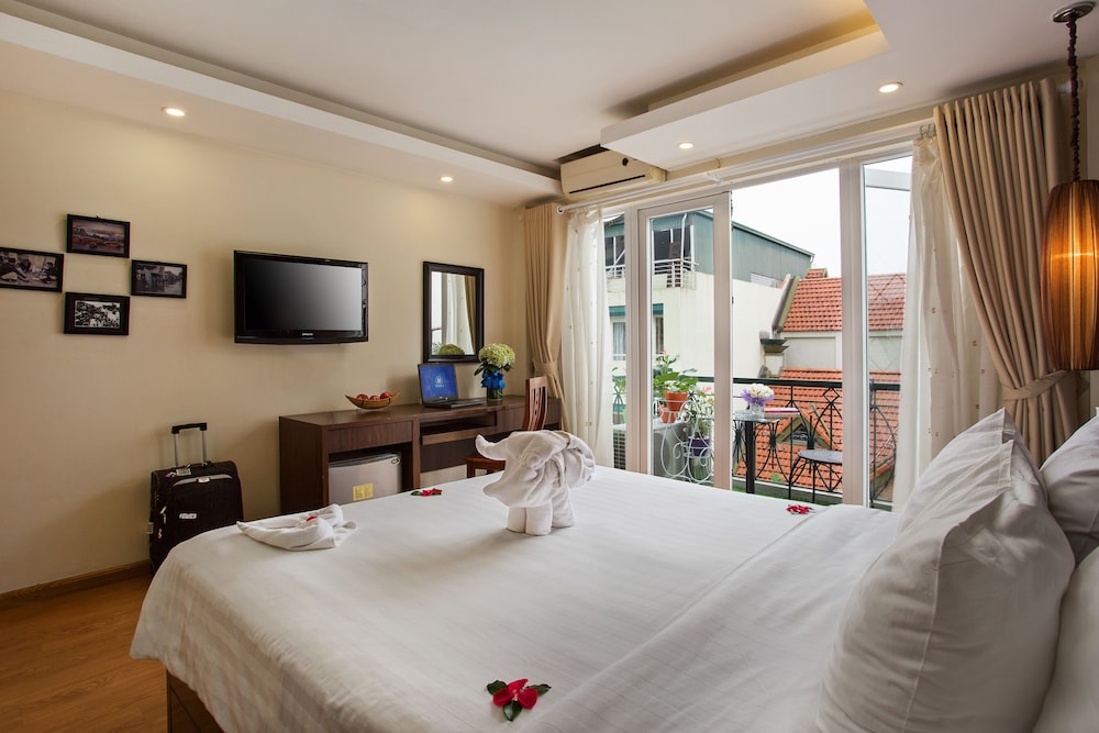 Impressive Boutique Hotel 24/50