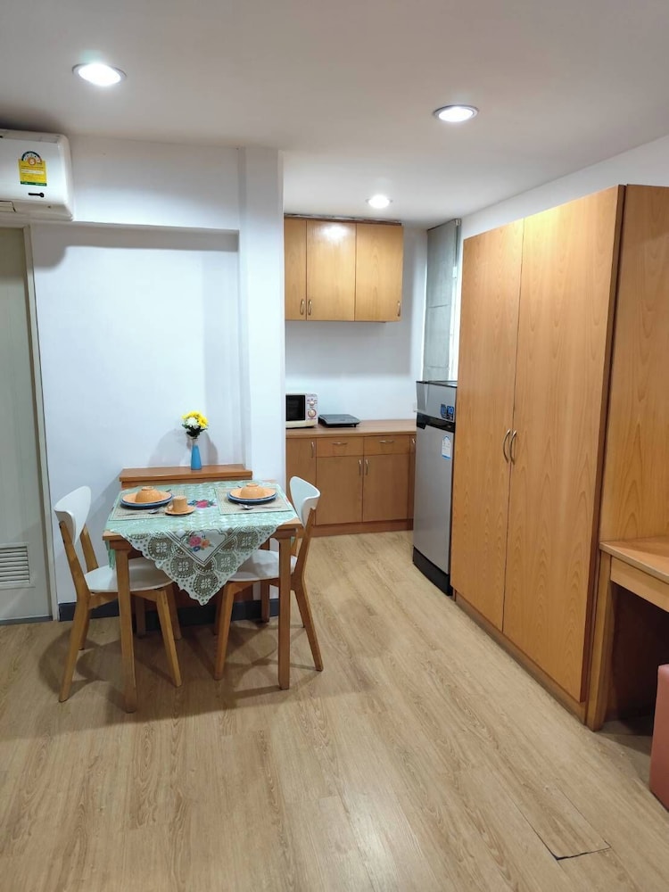 Sasi Place 34/65