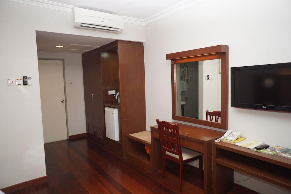 Langkah Syabas Beach Resort 41/51