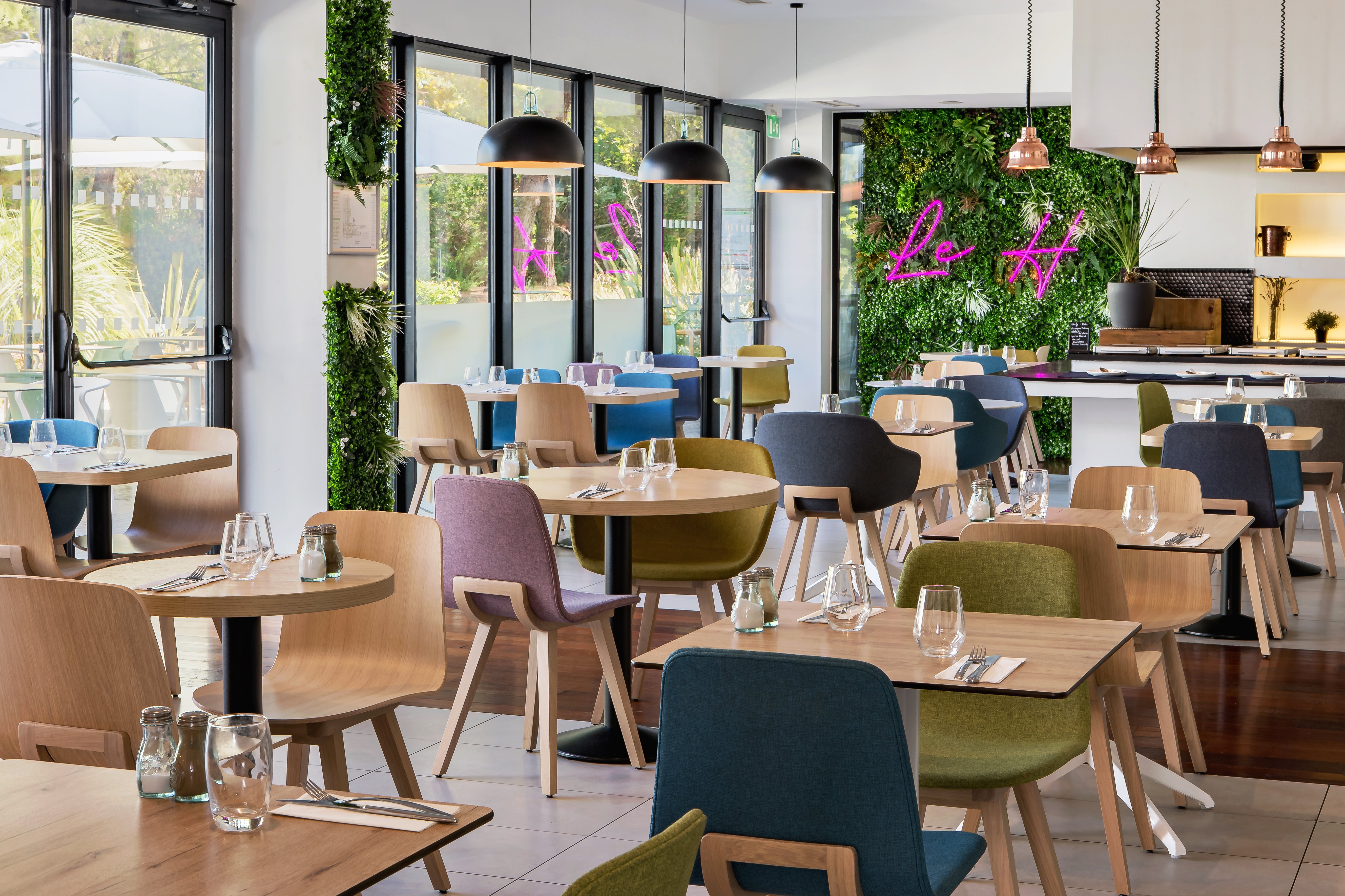 Holiday inn Marseille Airport (Ex Golden Tulip) 46/81