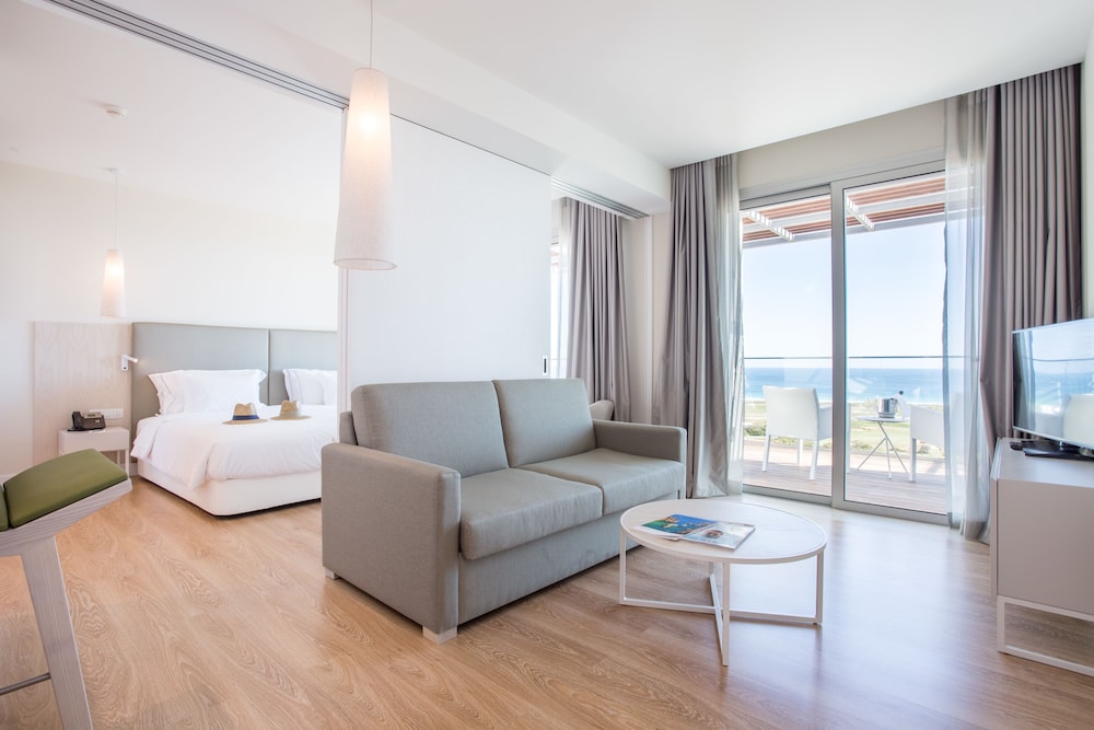 Palmares Beach House Hotel 37/60